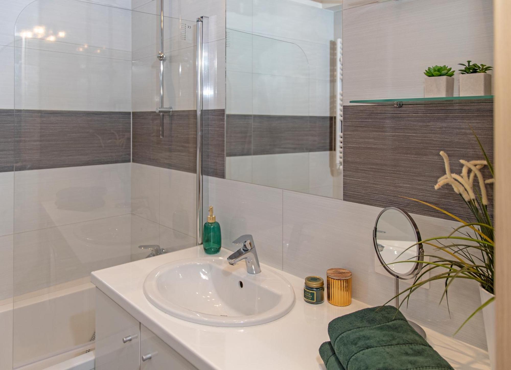 3D WYGODA Apartamenty Cracóvia Quarto foto